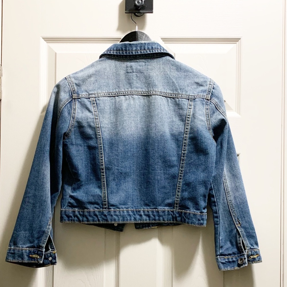 Cropped Jean Jacket - Picture 2 of 3